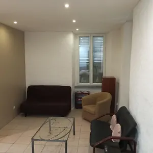 https://appartement-village-mdival.hotels-rhonealpes.com
