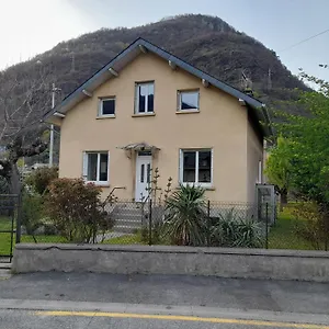 Appartement T3 Neuf 65m2 5 Personnes Avec Jardin Au Calme, Menage Inclus, Local Velo, Bagnères-de-Luchon